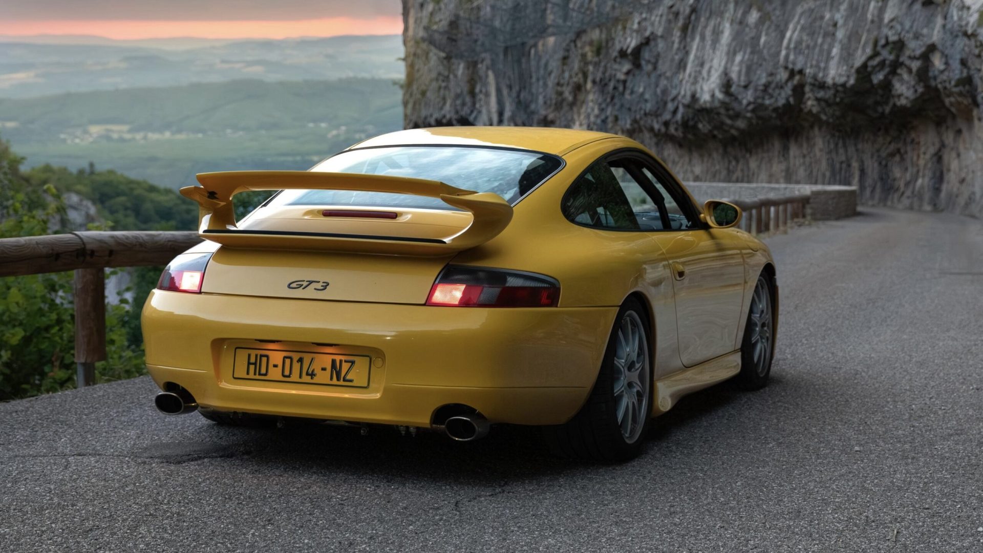 5125e2b8-48e4-4474-a85a-240d490dd9e1